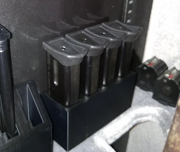 Byr Bersa 9mm Mag tutucu T3342186 3D ürün görseli