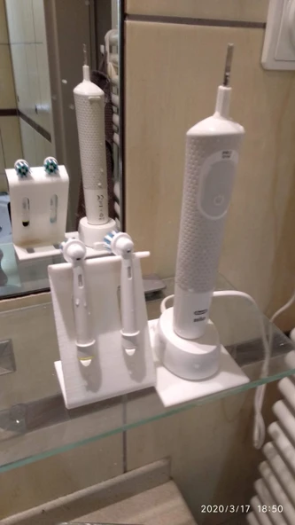 Byr Oral B elektrikli diş fırçası ve kafa tutucu T4162417 3D ürün görseli