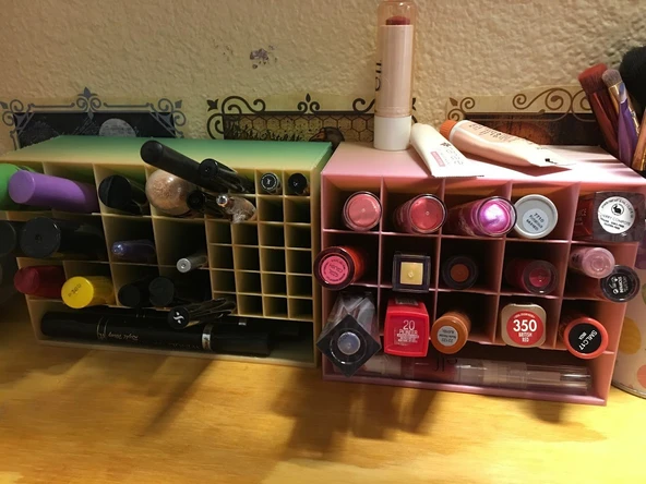 Byr Büyük ruj ve eyeliner tutucusu/Makyaj organizatörü T2804034 3D - 5