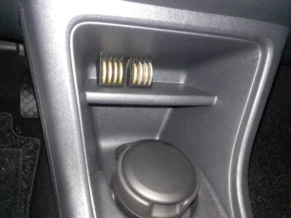 Byr volkswagen UP bozuk para tutucu T1611481 3D - Resim 3