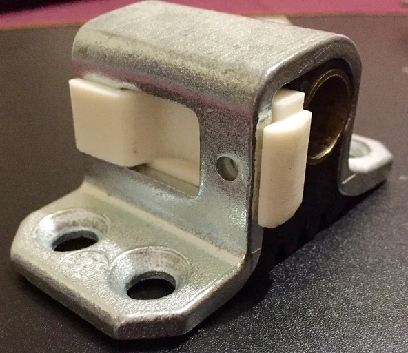 Byr W126 Mercedes Kapı Karşılık Lastiği T1568388 3D - Resim 3