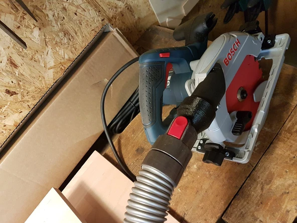 Byr Dyson'dan Bosch Professional GKS daire testere toz emme adaptörü (parça numarası 2 608 000 563) T4306514 3D ürün görseli