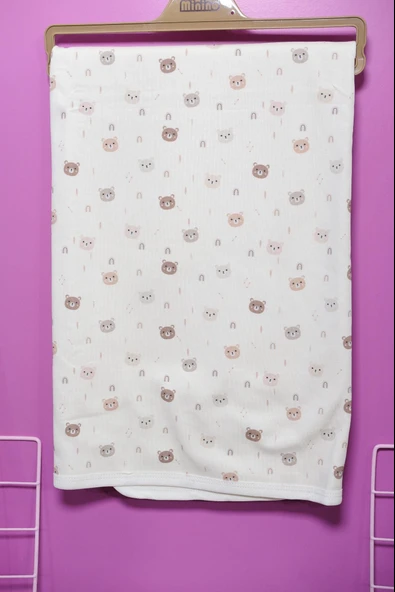 Sevimli Ayıcık Desenli Pamuklu Yazlık Bebek Battaniyesi Krem