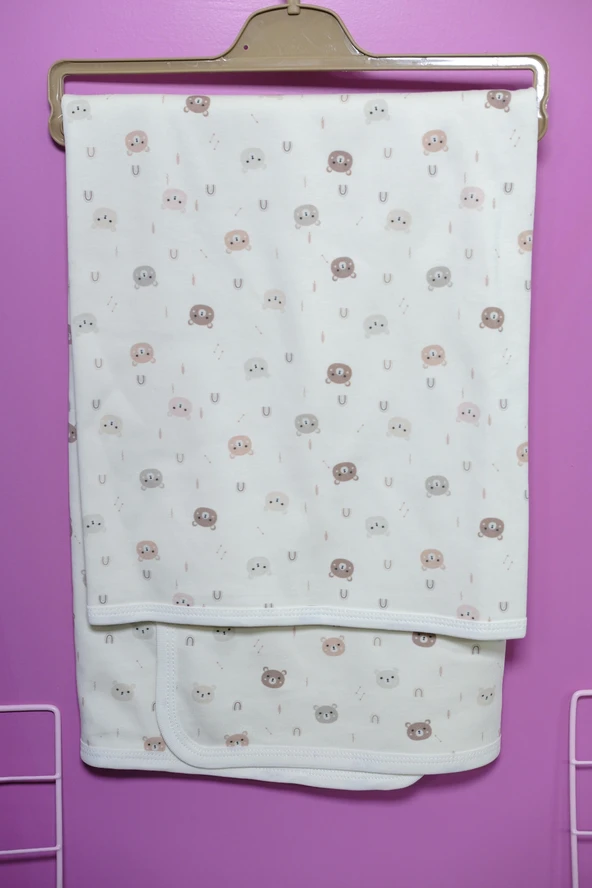 Sevimli Ayıcık Desenli Pamuklu Yazlık Bebek Battaniyesi Krem - 2