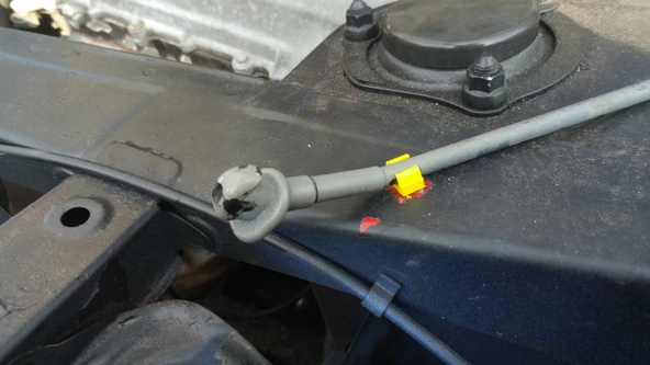 Toyota /Motor Kapağı Klipsi/Tutucu T2633948
