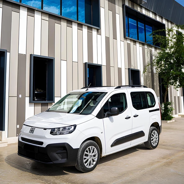 Fiat Doblo Tavan Çıtası Kısa Şasi 2023 Model ve Sonrası Siyah - Resim 2