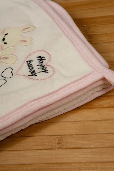 Kapüşonlu Tavşan Nakışlı Pembe Biyeli Bebek Havlu Seti - 3
