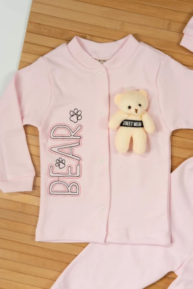 Peluş Ayıcık Aksesuarı ve Kulaklı Ayıcık Şapkasıyla 3'lü Erkek Bebek Takımı Pembe - 3