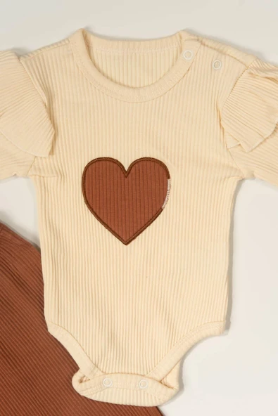 Kalpli Çıtçıtlı 3'lü Kız Bebek Takımı Fırfır Detaylı Krem & kahve - 3