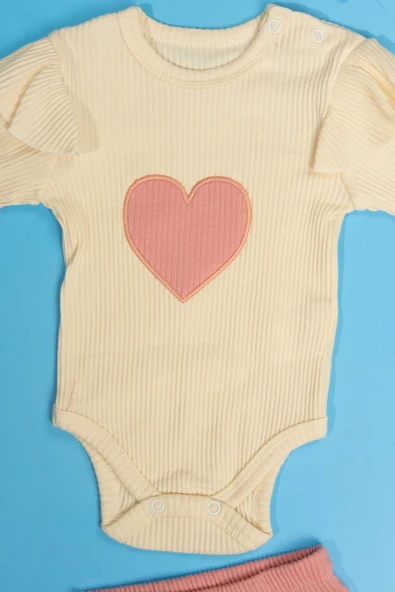 Kalpli Çıtçıtlı 3'lü Kız Bebek Takımı Fırfır Detaylı Krem & Pembe - 5