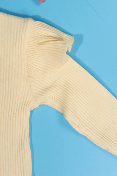 Kalpli Çıtçıtlı  3'lü Kız Bebek Takımı Fırfır Detaylı Krem & Mor - 6