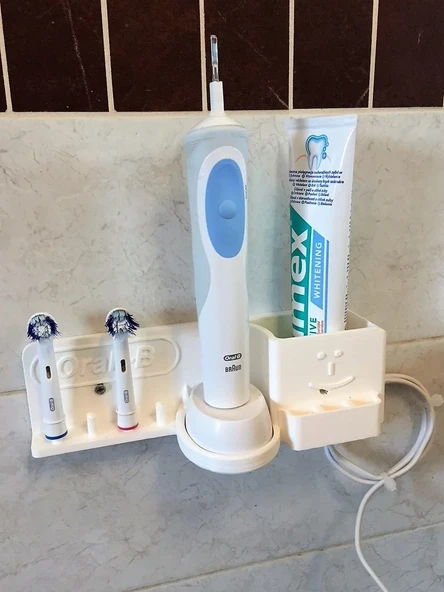 Byr Şarj Cihazı ve Diş Fırçası Tutucu Oral-B Beyaz 2703428 3D - Resim 3