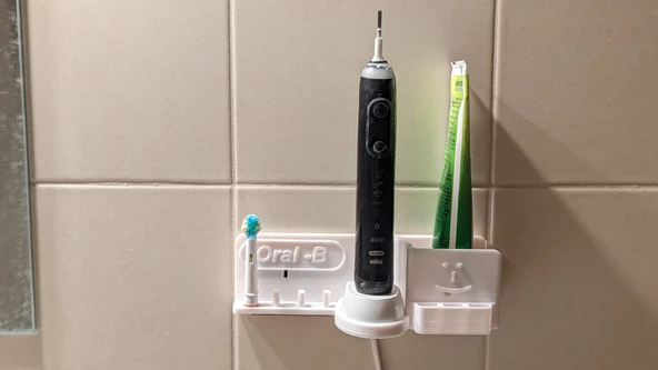 Byr Şarj Cihazı ve Diş Fırçası Tutucu Oral-B Beyaz 2703428 3D - Resim 6