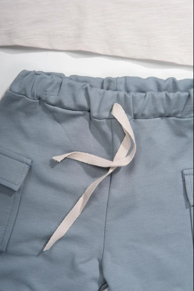 Düğme Detaylı Cepli Tişört ve Cepli Şortlu Erkek Takımı Gri & Mavi - Resim 4