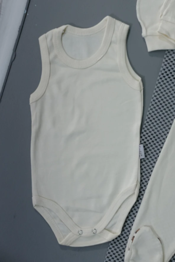 Leopar Desenli 7'li Kız Bebek Zıbın Takımı Krem - 6