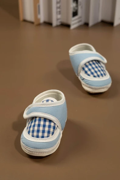 Ekose Desenli Cırt Cırtlı Bebek Ayakkabısı Mavi