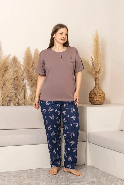 Sude Kadın Büyük Beden Düğme Yaka Penye Likralı Kısa Kol İnce Pijama Takımı P284 - 1 Adet  5XL Kahverengi ürün görseli