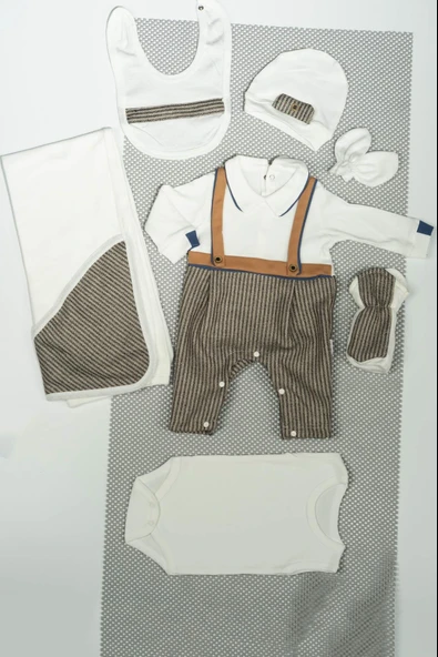 Kahverengi Askılı Pantolon Desenli 7'li Erkek Bebek Yenidoğan Takımı