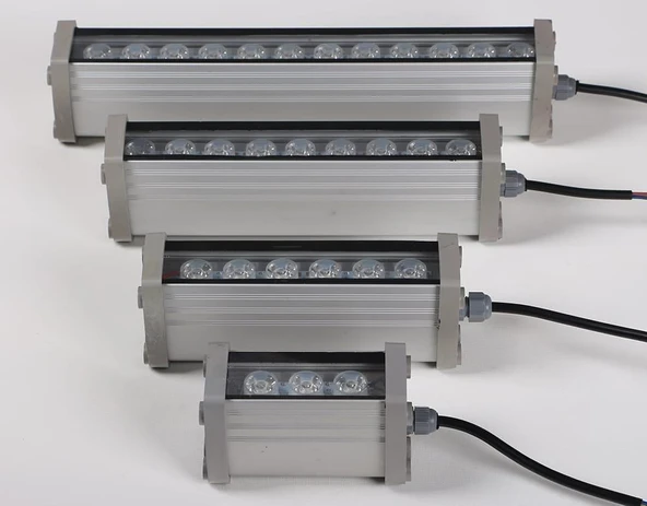 20cm 6x1 OSRAM LEDLİDİR  (tek Renk) Wallwasher Gün Işığı