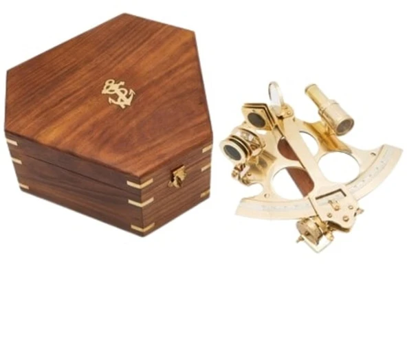 DENİZCİLİK GRUBU-Marine Pirinç Aksesuar-KUTULU SEXTANT-15x17x8 CM-JTTR2708 ürün görseli