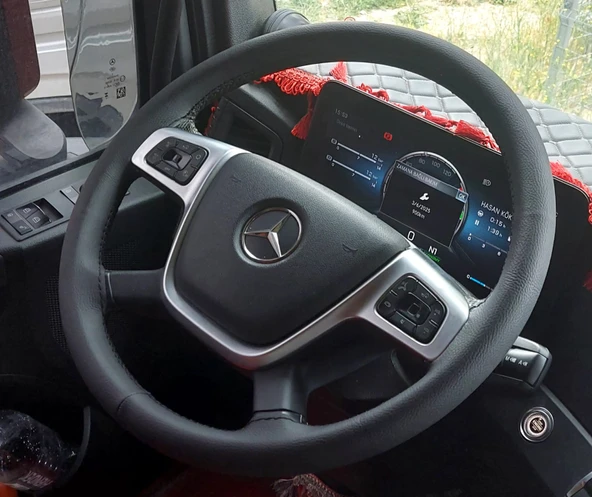 DİKİŞLİ DİREKSİYON KILIFI SİYAH DERİ/DİKİŞLİ MERCEDES ACTROS 1841 İÇİN fotoğraftaki direksiyonlar - 2