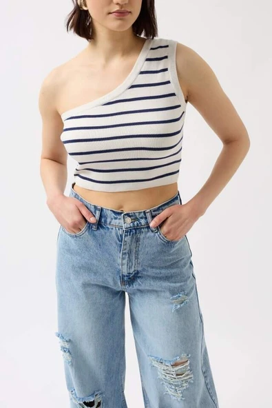 Tek Omuz Çizgili Crop - 4