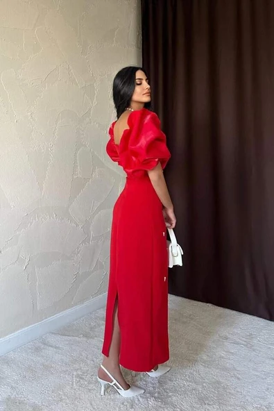 Kırmızı İşlemeli Kolu Garnili Elbise - 4