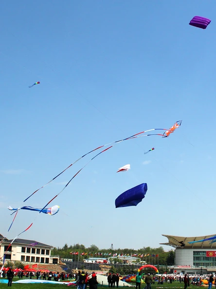 Uçurtma Kuyruğu - 15 Metre Kırmızı, Sarı ve Siyah Geniş Kuyruk (5 Metre Planör İçin) - Resim 6