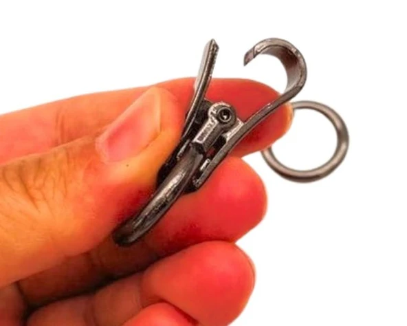 Angel Çanta Aksesuar Füme Renk Kilitli Böce 1 Adet - Resim 2