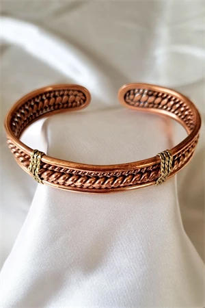 El Yapımı İşlemeli Unisex Şık Tasarım Kalın Saf Bakır Bilezik Bakır Takı Romatizma Bilekliği - Resim 2