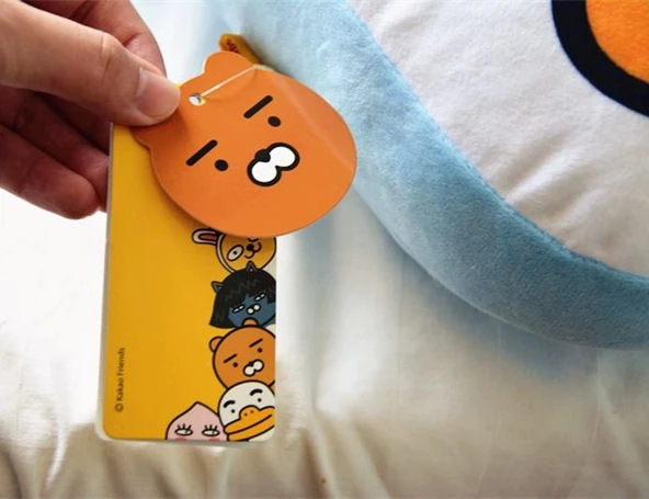 Kakao Friends Sarı Kupa Baskılı Peluş Yastık - 50cm - 12