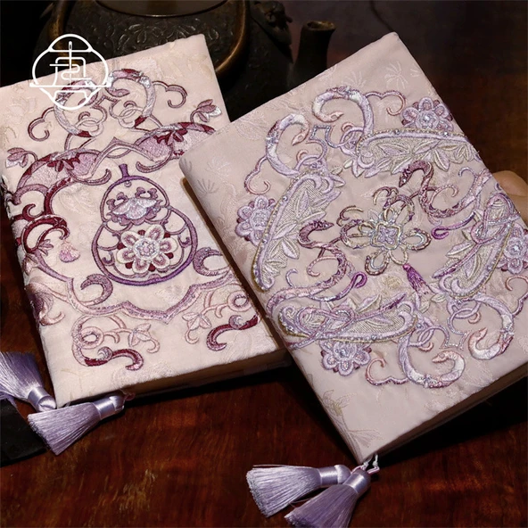 El Yapımı Nakışlı Defter A5 - Spirit Pearl Büyülü Yılan - Boş Sayfa - 2