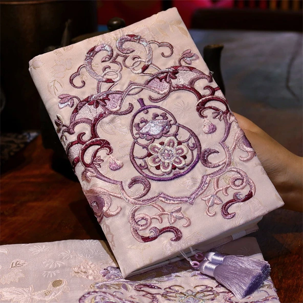 El Yapımı Nakışlı Defter A5 - Fulu Ruh Yılanı - Boş Sayfa