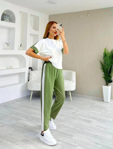 Kadın Modal Dokulu Kumaş Yanı şeritli Takım ürün görseli