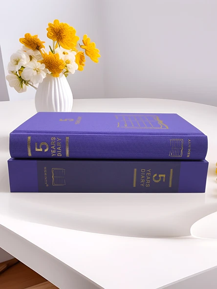 5 Yıl Sürekli Kullanım A5 Defter - Çin Kırmızısı + Ahşap Kutu - 6