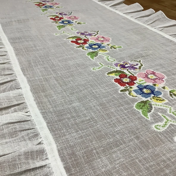 Kaneviçeli & Fırfırlı Ranır -45 x 145 cm ürün görseli