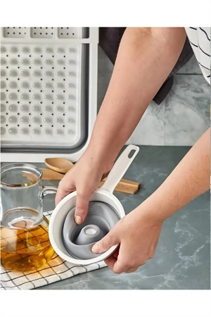 Trade Bazaar Saplı Huni Katlanır Silikon Huni Yağ Sprey,Şampuan İçecek Dolum Çok Amaçlı Huni - 3