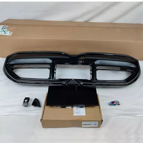 AUTOGP Bmw g60 m60 ön böbrek panjur ızgara ledli m performance 2024+ - 2