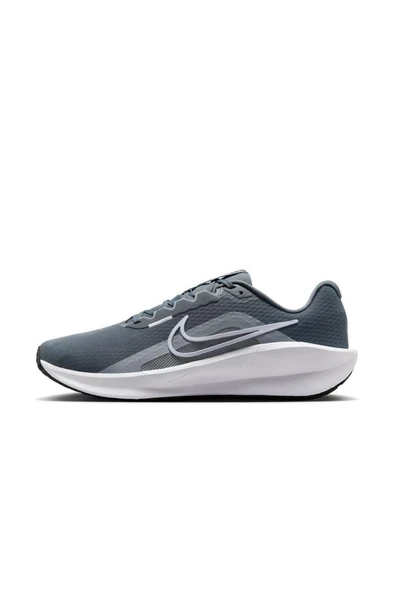 Nike DOWNSHIFTER 13 FD6454 010 Erkek Yürüyüş ve Koşu Ayakkabısı Gri Beyaz 40-45 - Resim 4