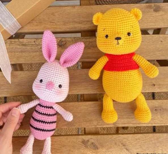 AMİGURUMİ OYUNCAKLAR WİNNİE THE POOH VE PİGLET