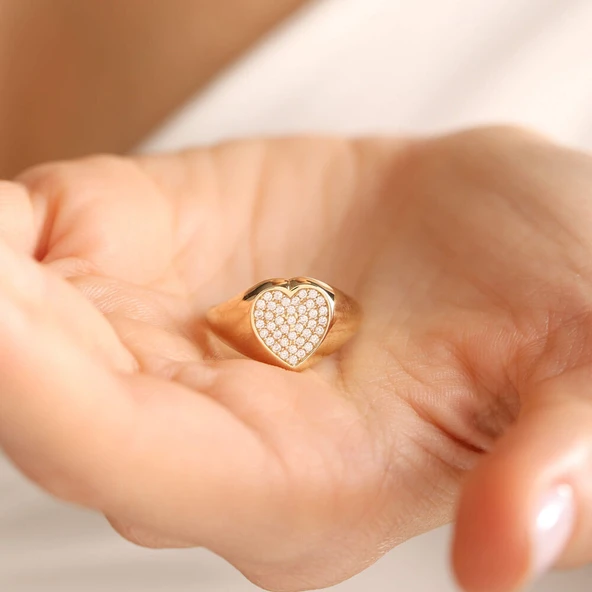 14 Ayar Kalp Şövalye Yüzük Taşlı - Resim 3