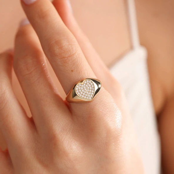 14 Ayar Kalp Şövalye Yüzük Taşlı ürün görseli 1