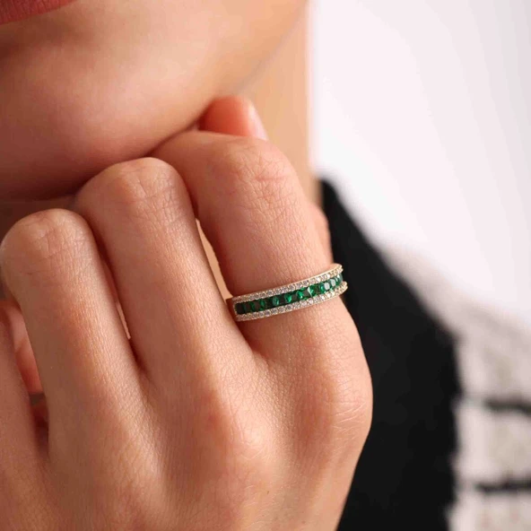 Yarım Tur Altın Yüzük Emerald - 3