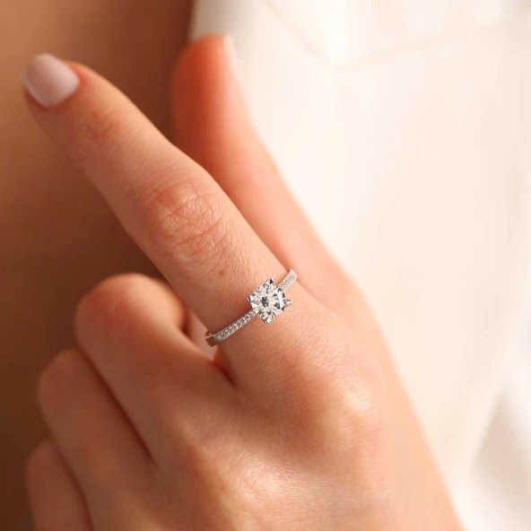 Beyaz Altın Tektaş Yüzük - Resim 2