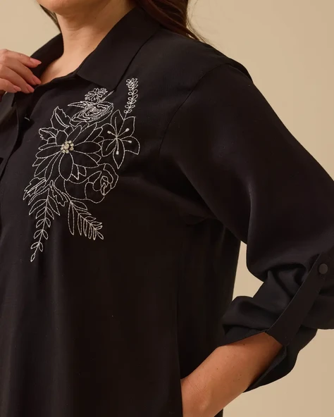 Büyük Beden Nakış Detaylı Düğmeli Elbise Gala-Xi - 3