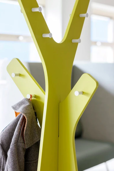 PASAWOODS Triest Forte | Ağaç Tasarımlı Lake Boyalı Elbise Askılığı | Kolay Kurulumlu Portmanto Askı Standı