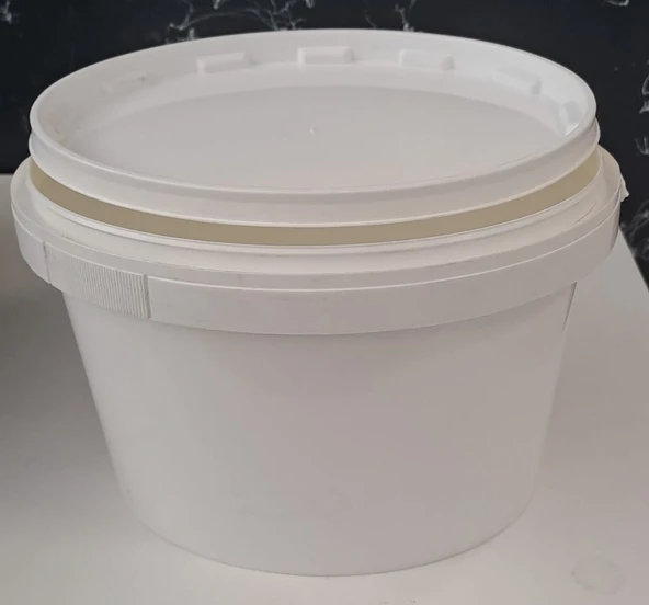 3 LİTRE PLASTİK KOVA - BEYAZ - 3 LT SAPLI - SIZDIRMAZ KİLİTLİ ÇOK AMAÇLI KAPAKLI KOVA - BOYA KOVASI , ZEYTİN KOVASI , SAKSI VB ALANLARDA KULLANILABİLİR - GIDA UYUMLU DEĞİLDİR - 5