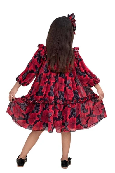 Kız Çocuk Yakası ve Omuzları Fırfır Detaylı Çiçek İşlemeli Pliseli Kırmızı Elbise - Resim 8