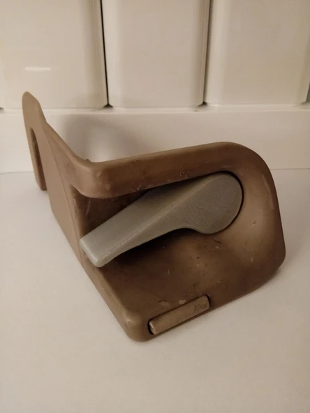 Audi A4 B6 arka koltuk katlama mandalı siyah - 3