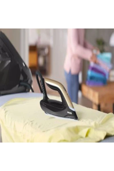 Philips Buhar Kazanlı Ütü - Ütü Masası Hediye